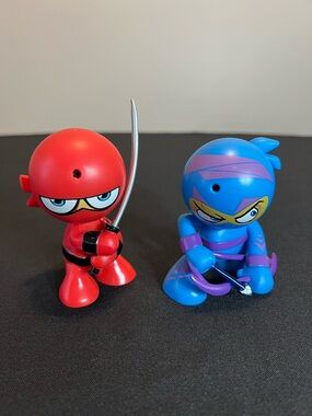 Funrise Fart Ninjas Bundle: Red Silent Samurai & Blue Cheek Burner Figures